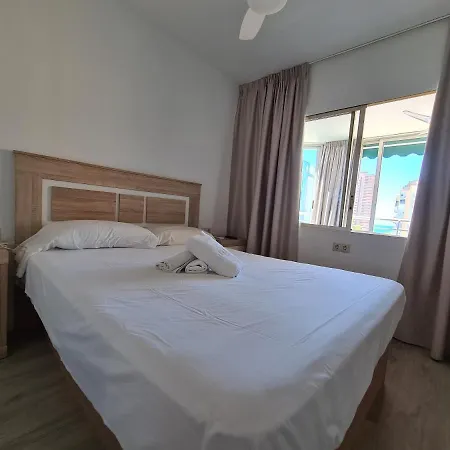 Apartamento Edificio Zeus -6 דירה